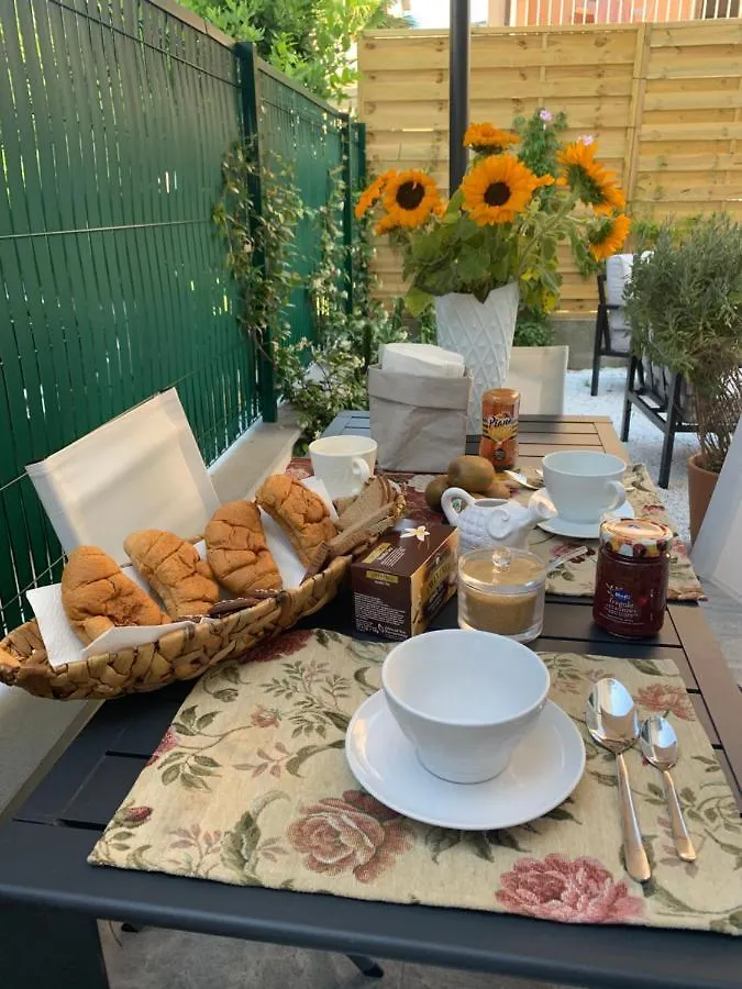 Caramella Guesthouse Viareggio 0*,  Italia