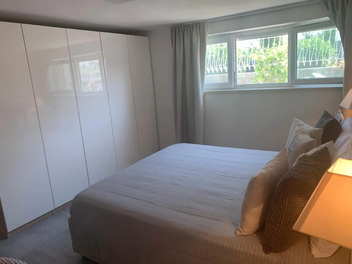 Caramella Guesthouse Viareggio 0*,  Italia