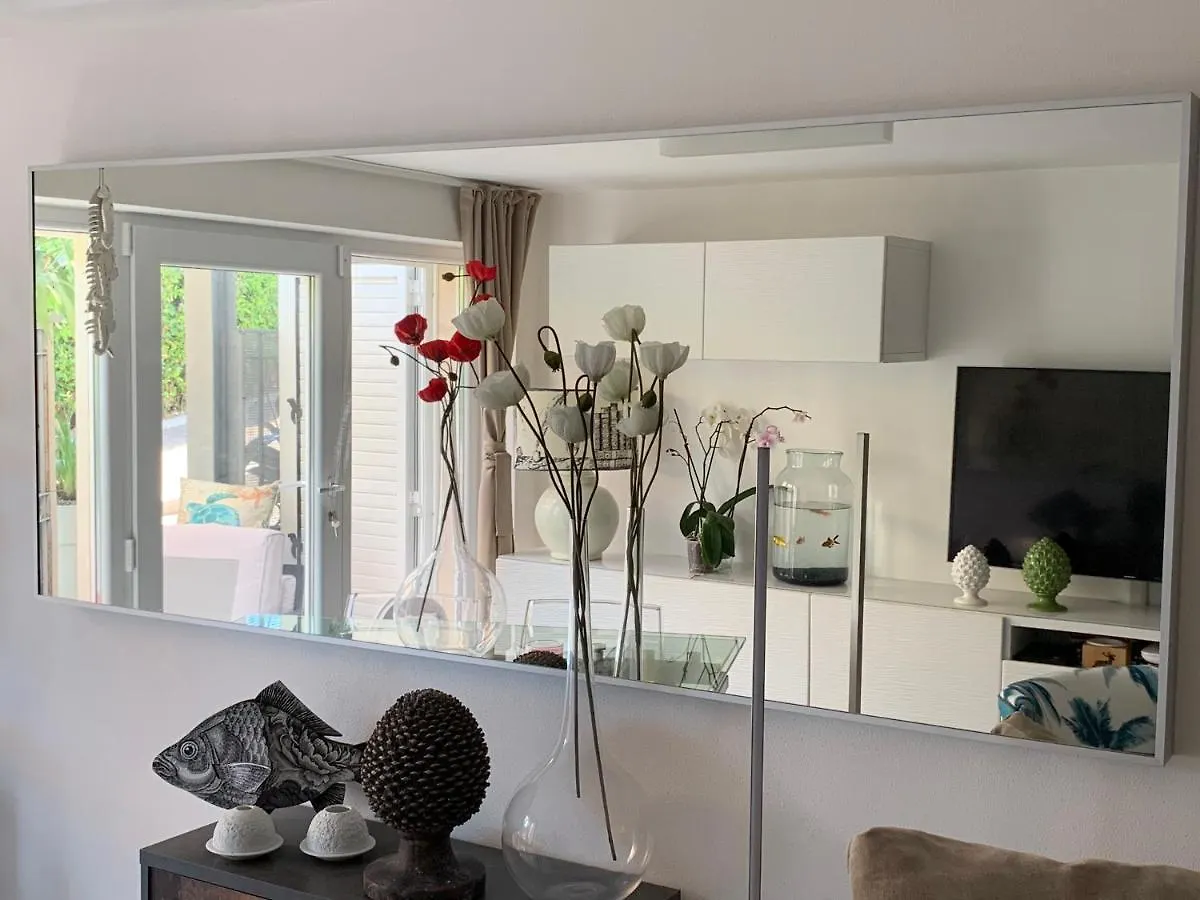 Caramella Guesthouse Viareggio 0*,