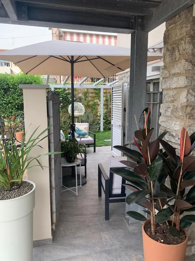 Bed & Breakfast Caramella Guesthouse Viareggio Italien